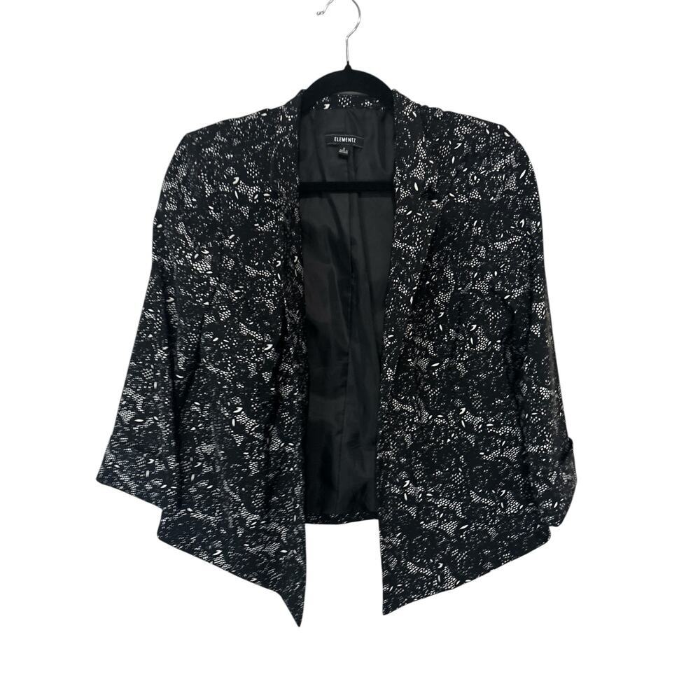ELEMENTS‎ Black White Lace Blazer Small Open Front Asymmetrical Hem EUC